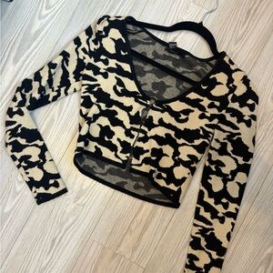Camo/animal print cardigan long sleeve